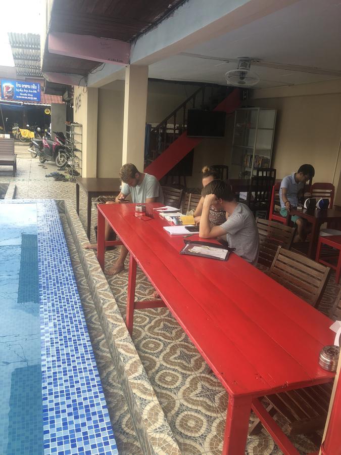 Real Vang Vieng Backpacker Hostel Exterior foto