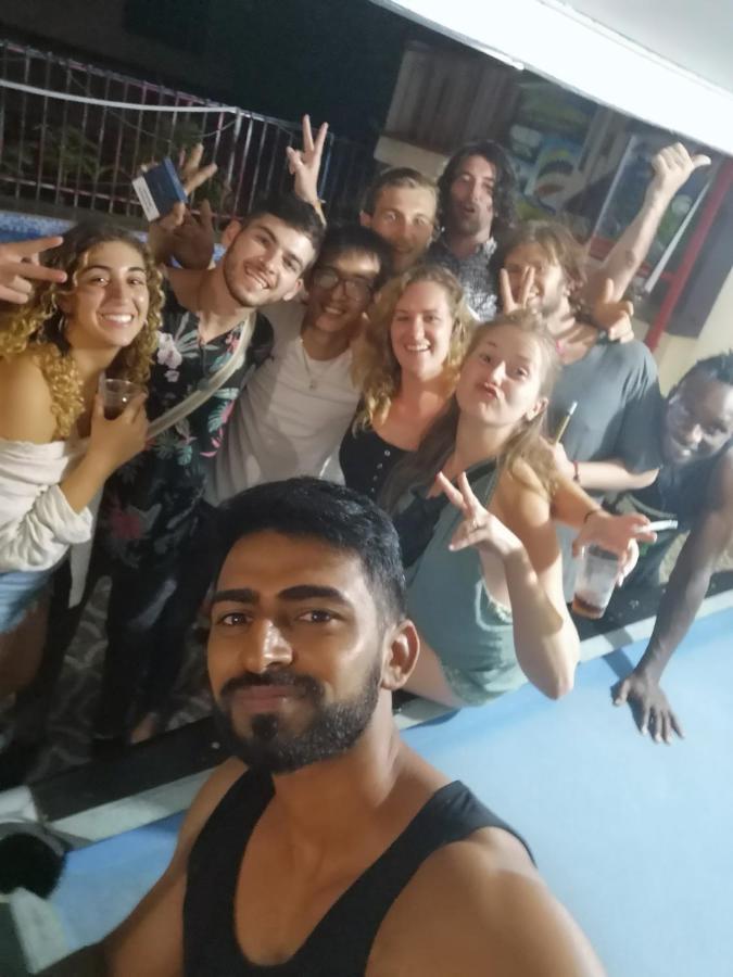 Real Vang Vieng Backpacker Hostel Exterior foto